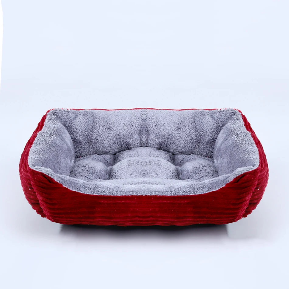 Lit douillet en peluche pour animaux
