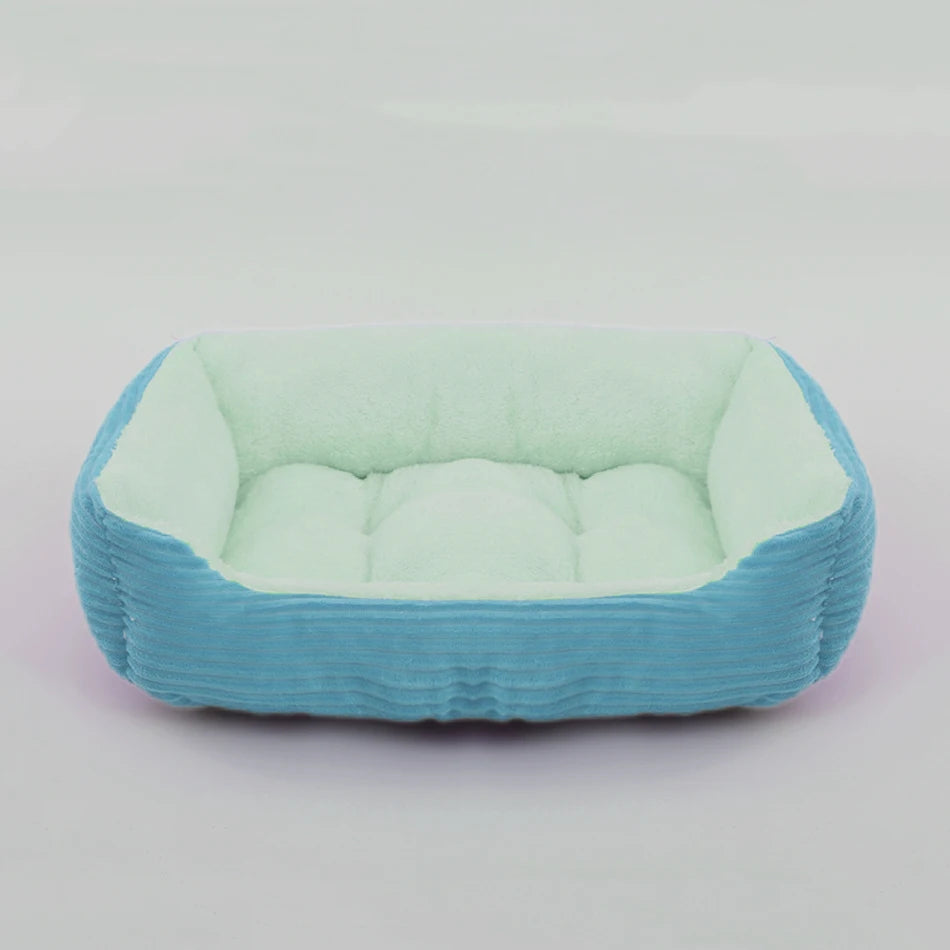 Lit douillet en peluche pour animaux