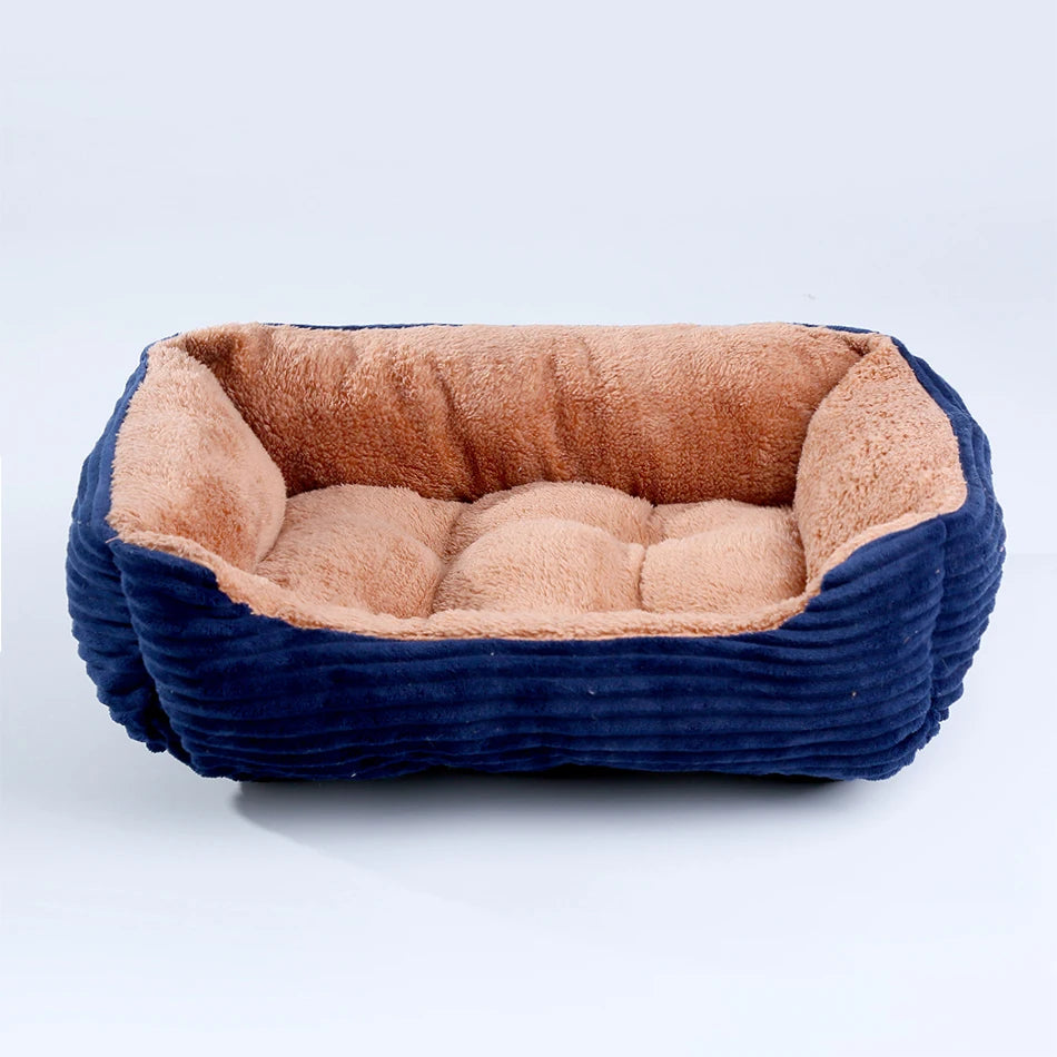 Lit douillet en peluche pour animaux