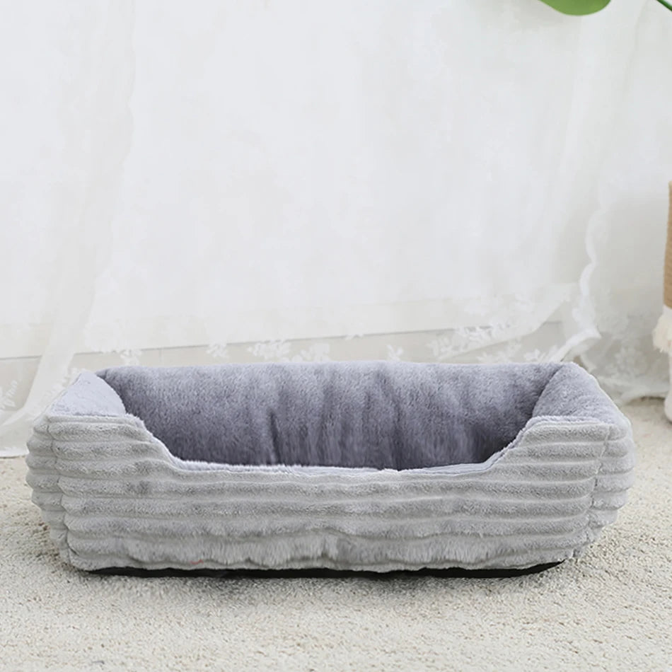 Lit douillet en peluche pour animaux